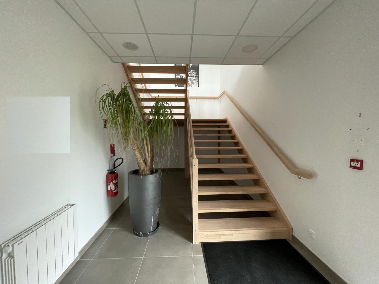 Bureau Saint-Denis-en-Val 140m² Location bureau Saint-Denis-en-Val Loiret OLBUR2427573 4